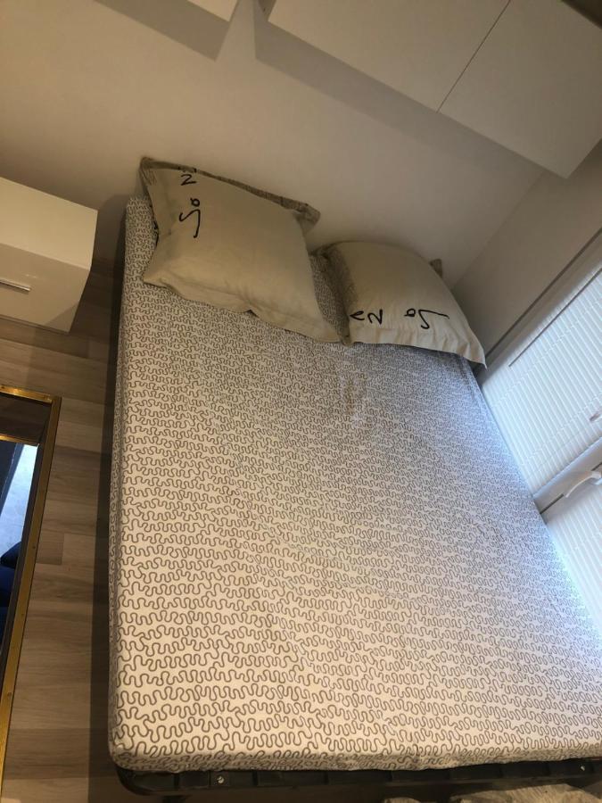Studette Independant Avec Terrasse-Climatisation Apartment Marseille Ngoại thất bức ảnh